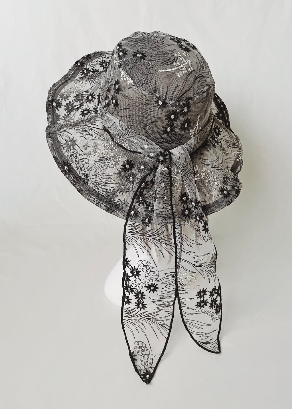 Astera Black | Embroidered Lace Veil Hat