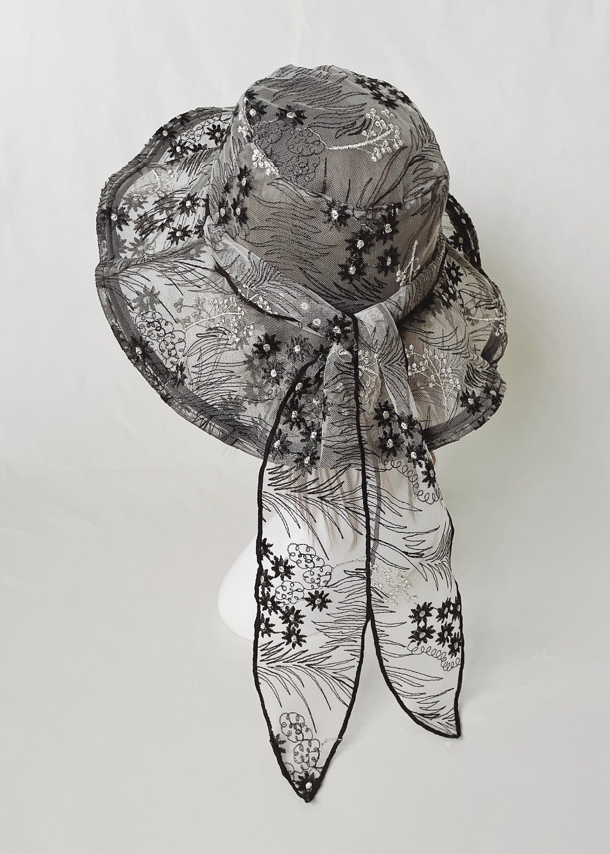 Astera Black | Embroidered Lace Veil Hat