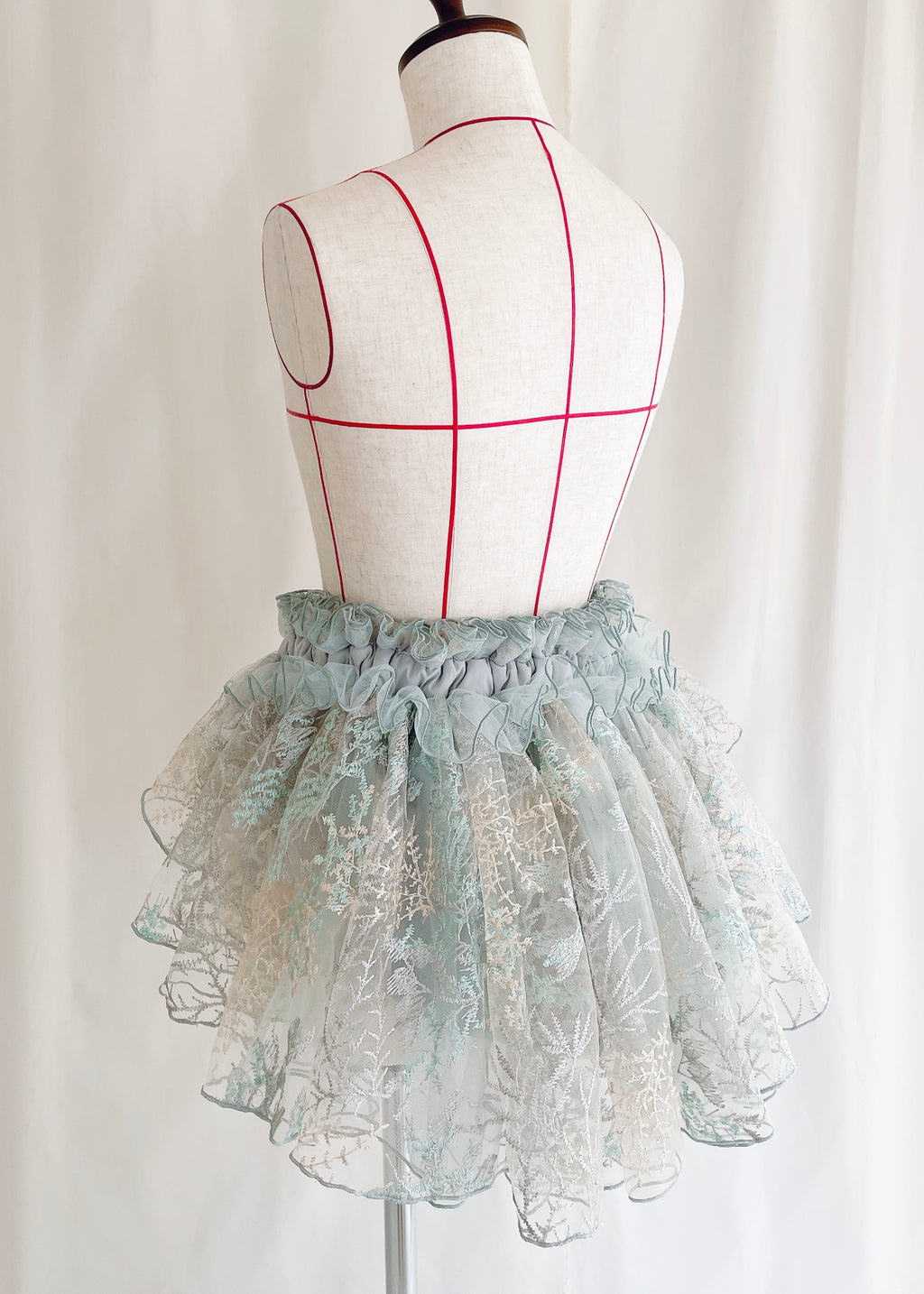 DŌRA GYPSA | Ruffled Hidden Bag - MIST GREEN