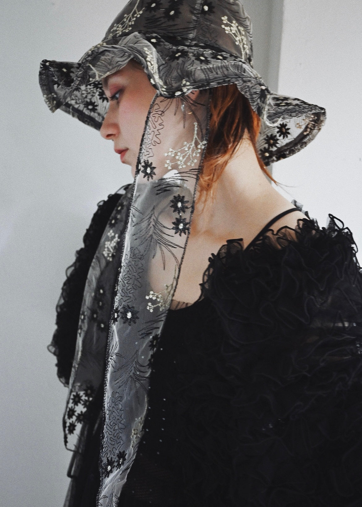 Astera Black | Embroidered Lace Veil Hat