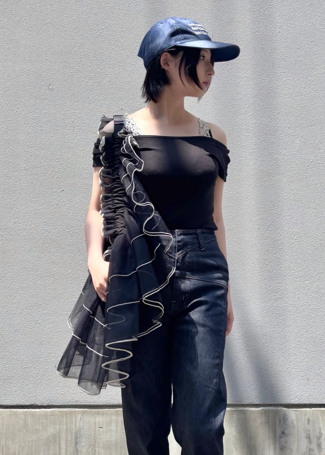 DŌRA TIER Maxi | Ruffled Hidden Bag - MELLOW BLACK