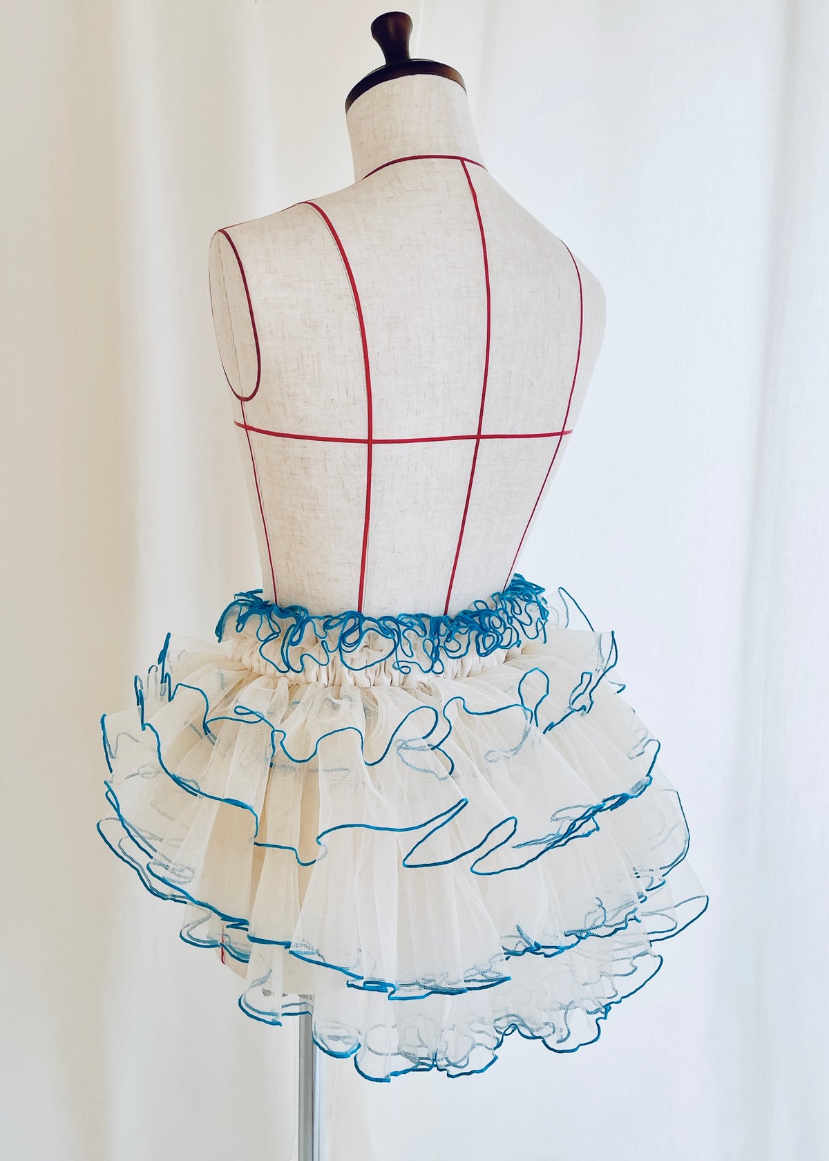 DŌRA TIÉRE | Ruffled Hidden Bag - BLUE LAGOON