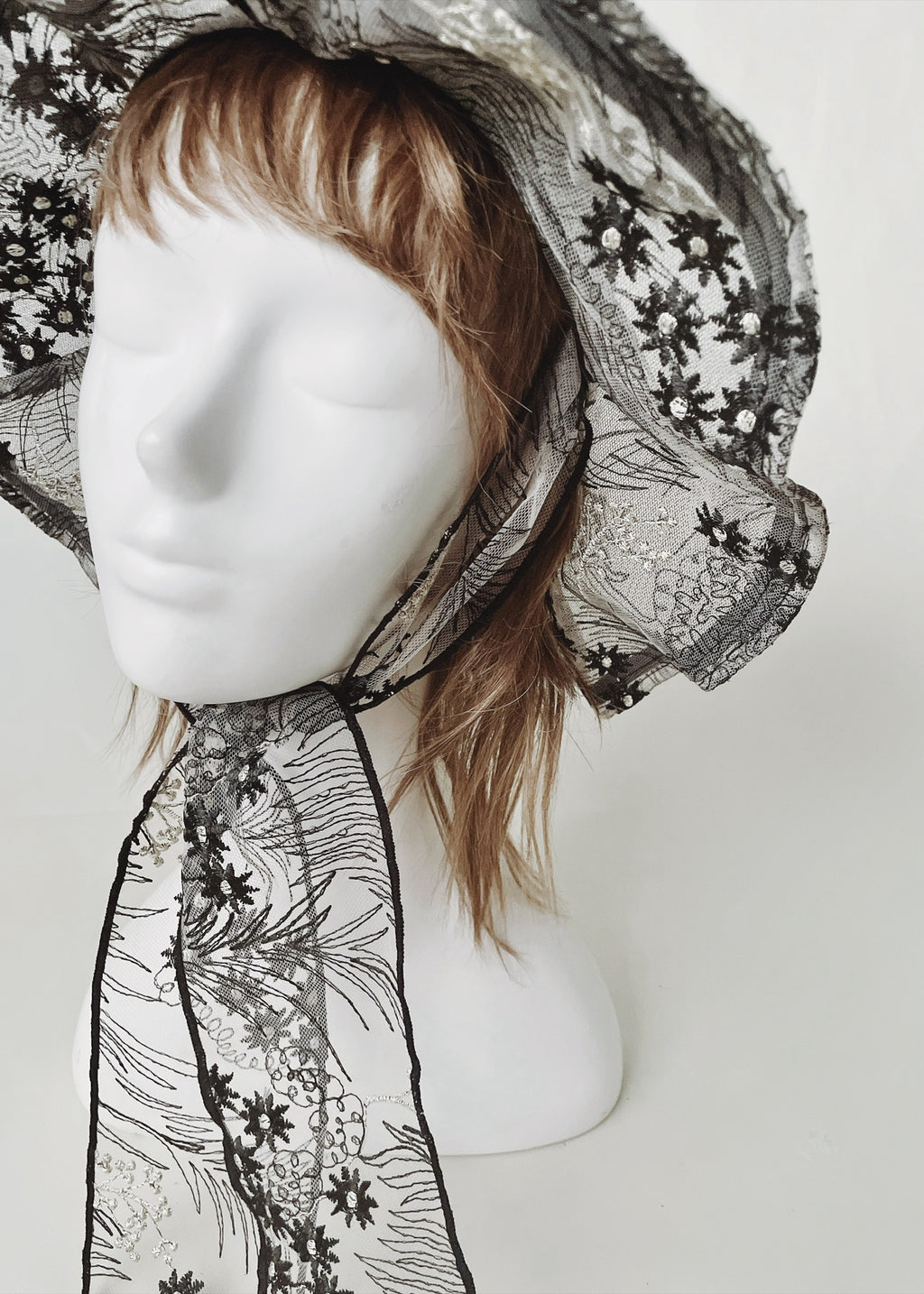 Astera Black | Embroidered Lace Veil Hat