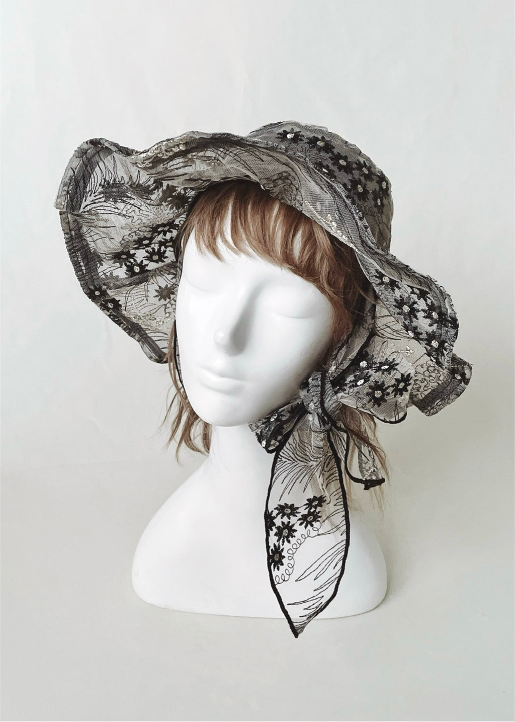 Astera Black | Embroidered Lace Veil Hat