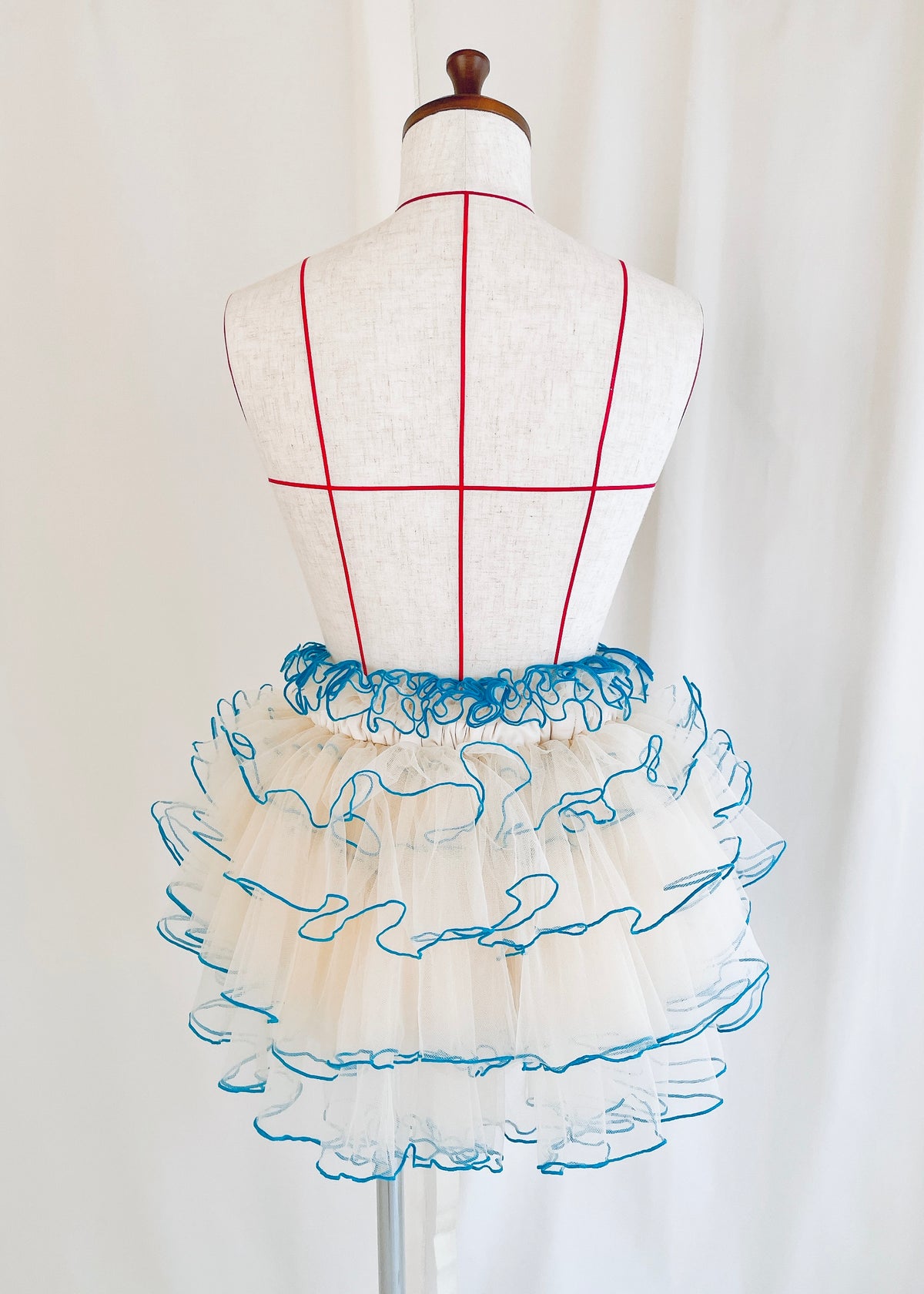 DŌRA TIÉRE | Ruffled Hidden Bag - BLUE LAGOON