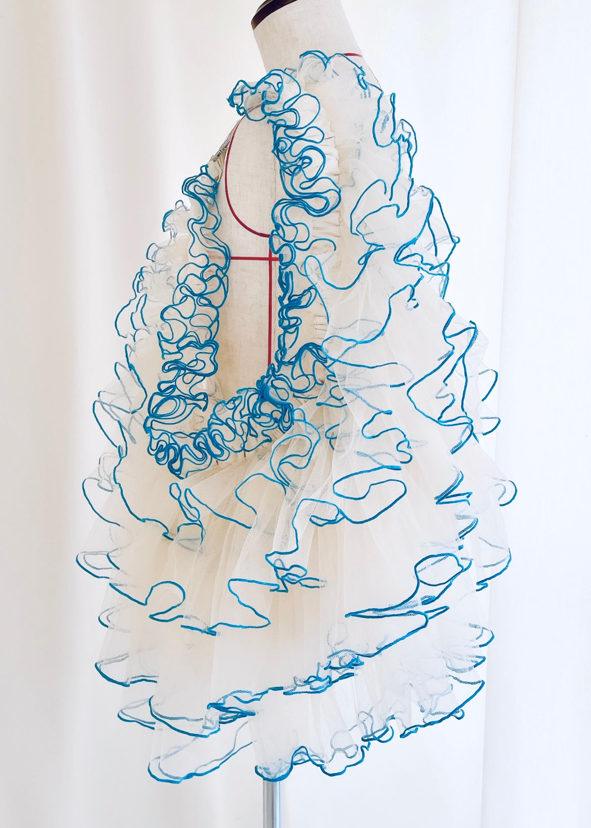 DŌRA TIÉRE | Ruffled Hidden Bag - BLUE LAGOON