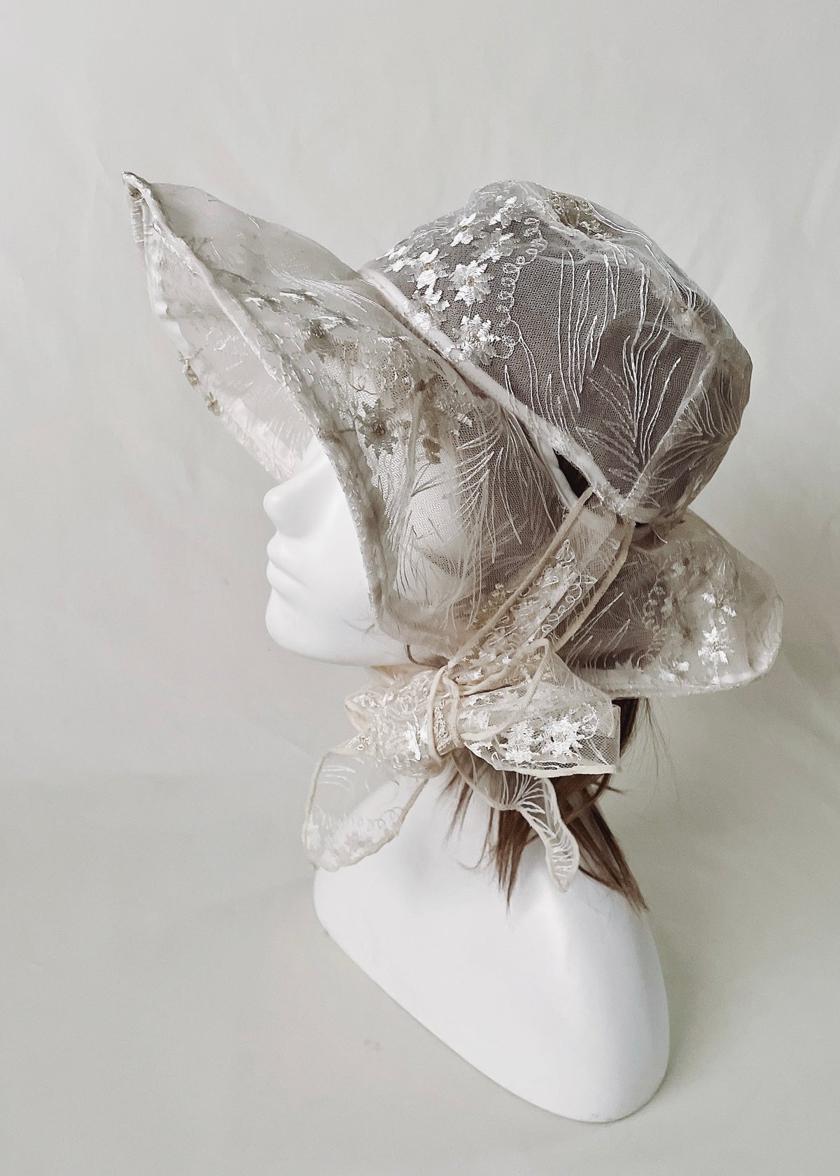 Astera White | Embroidered Lace Veil Hat