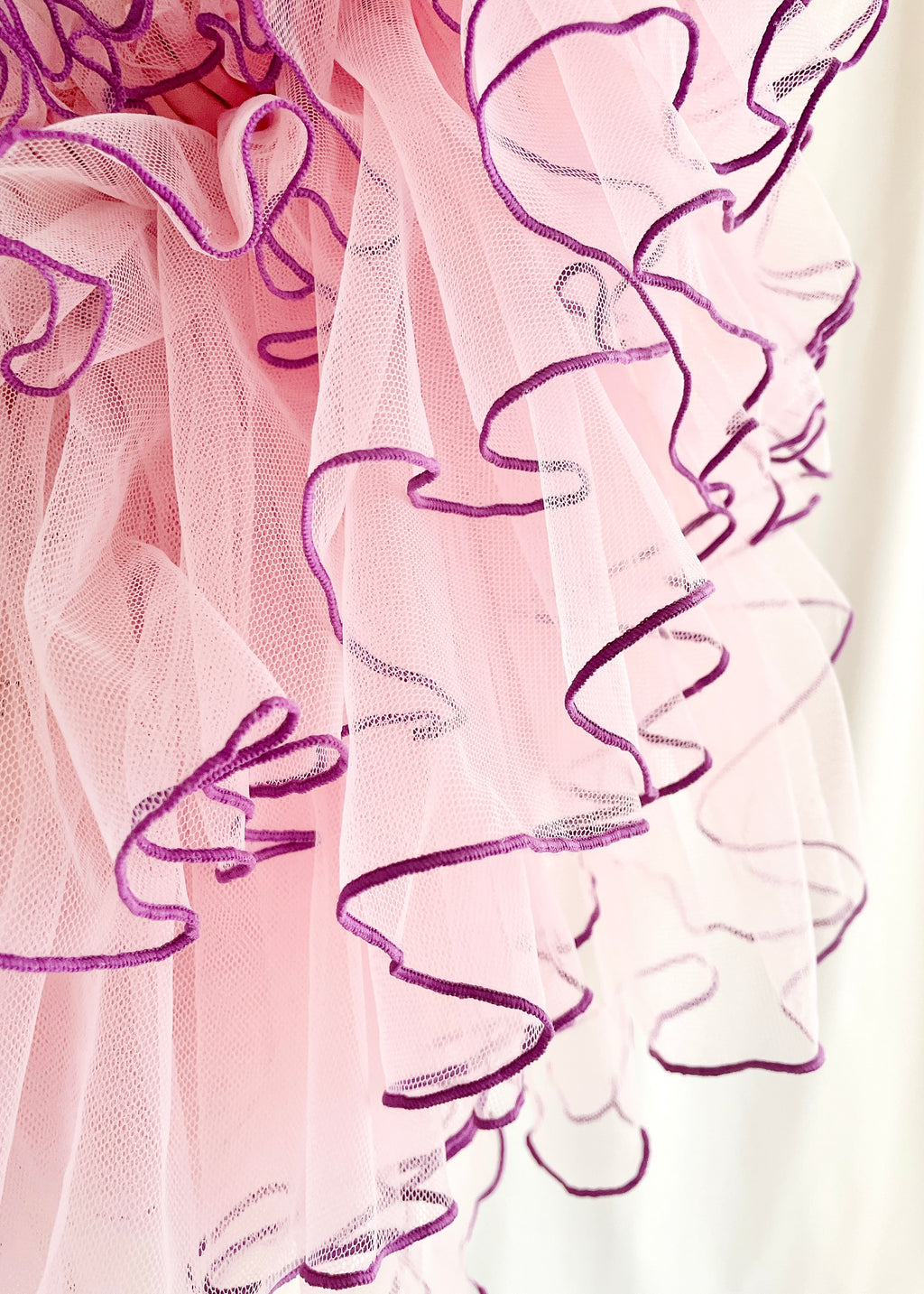 DŌRA TIÉRE | Ruffled Hidden Bag - PINK LEMONADE