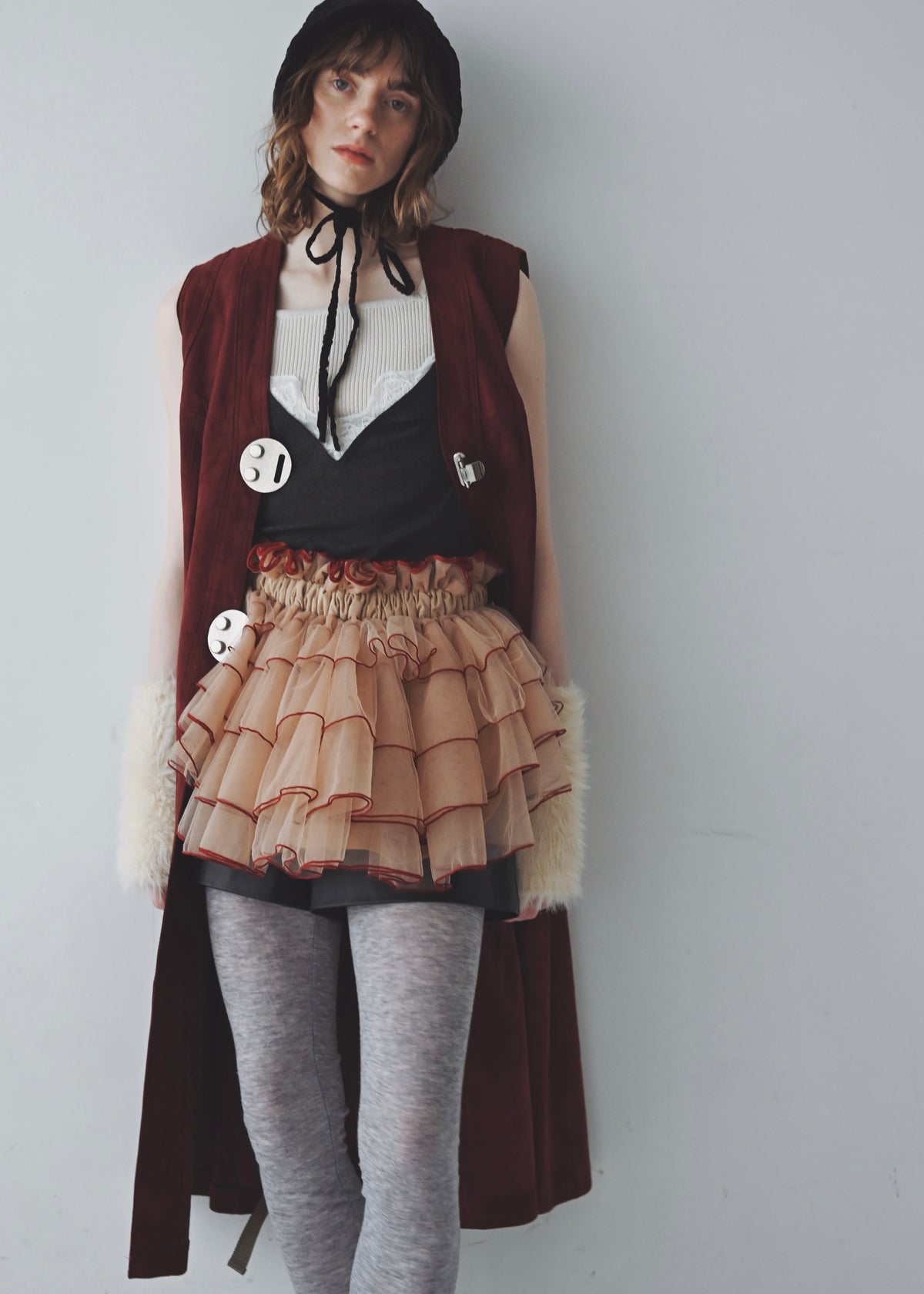 DŌRA TIÉRE | Ruffled Hidden Bag - FIG SANGRIA