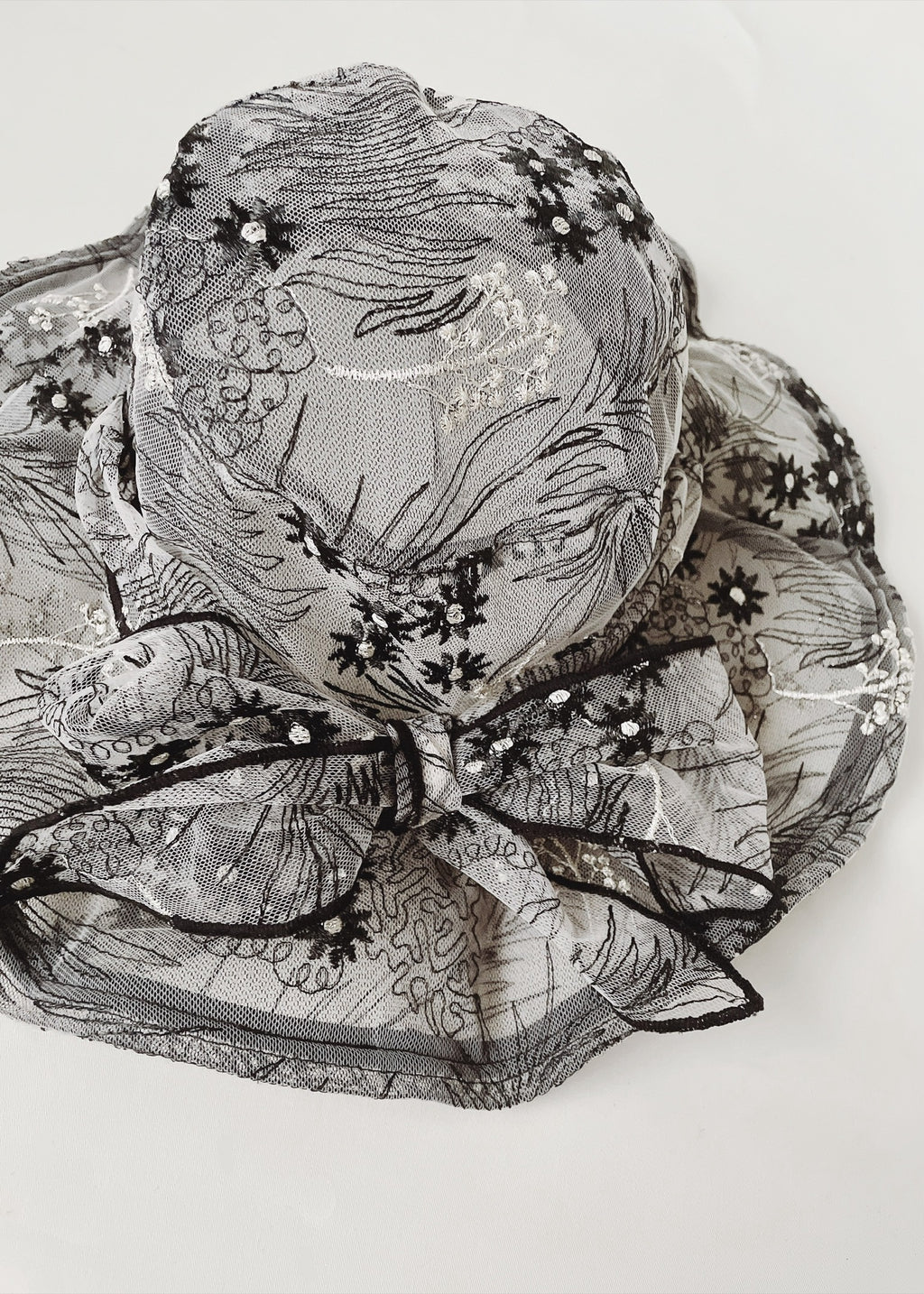 Astera Black | Embroidered Lace Veil Hat