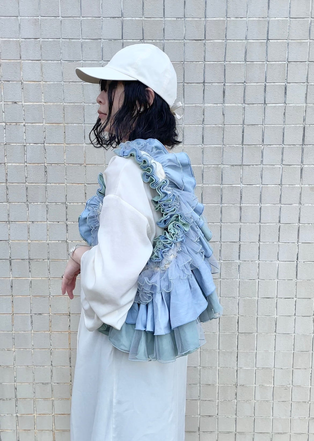DŌRA MÖRA | Versatile Ruffled Bag - SEA BLUE