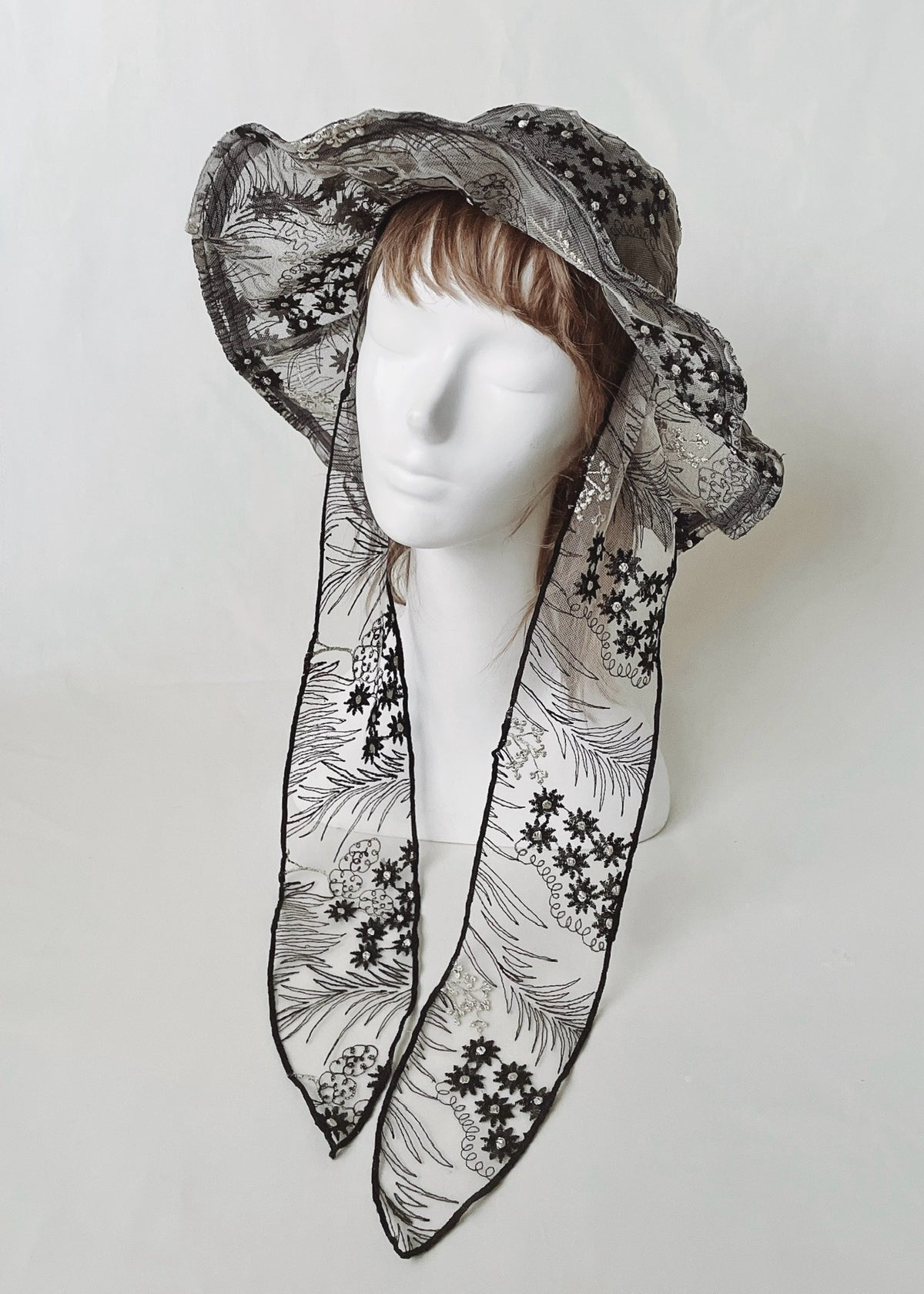 Astera Black | Embroidered Lace Veil Hat