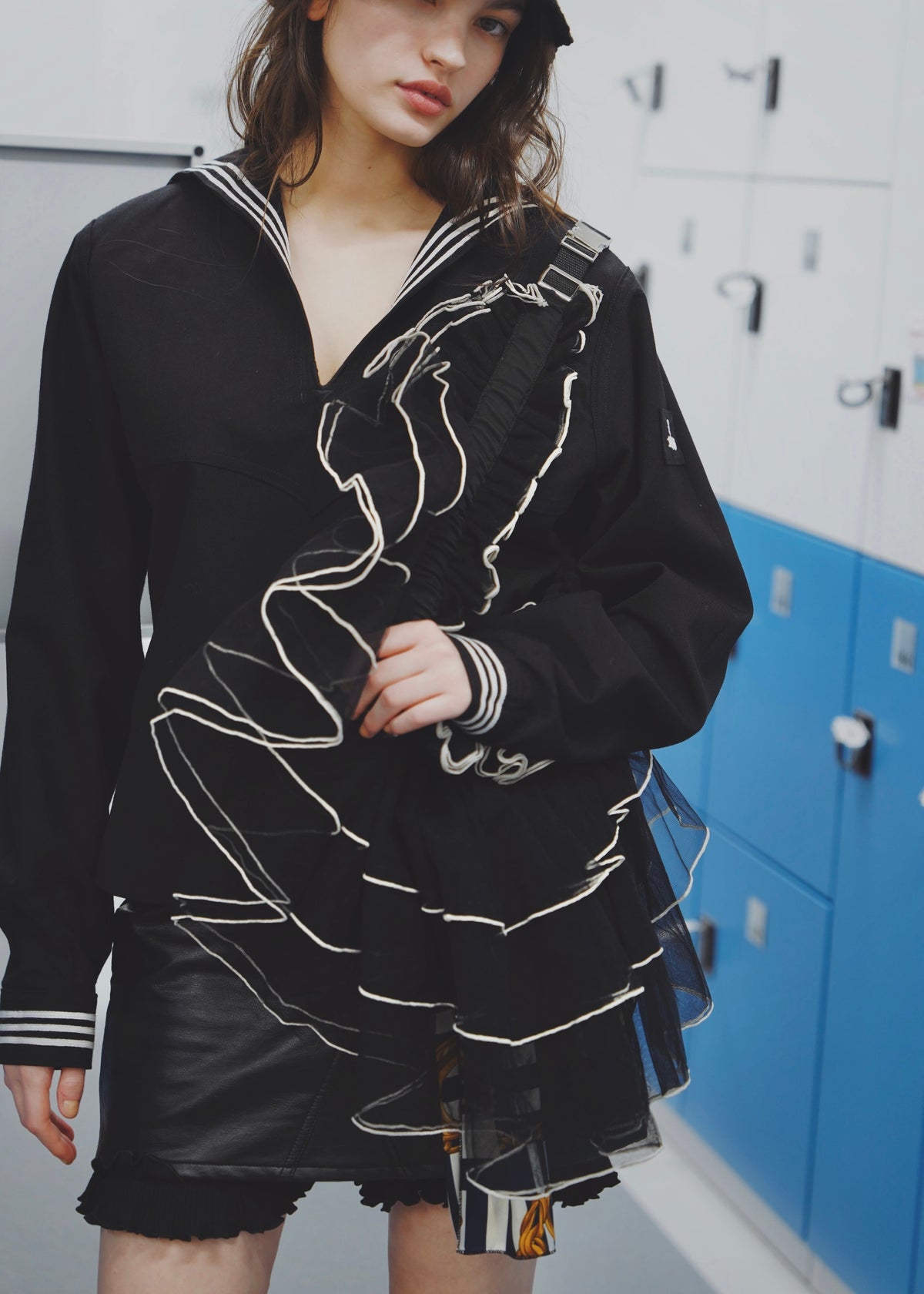 DŌRA TIER Maxi | Ruffled Hidden Bag - MELLOW BLACK