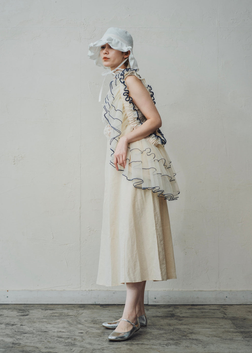 DŌRA TIER Maxi | Ruffled Hidden Bag - SEA WHITE