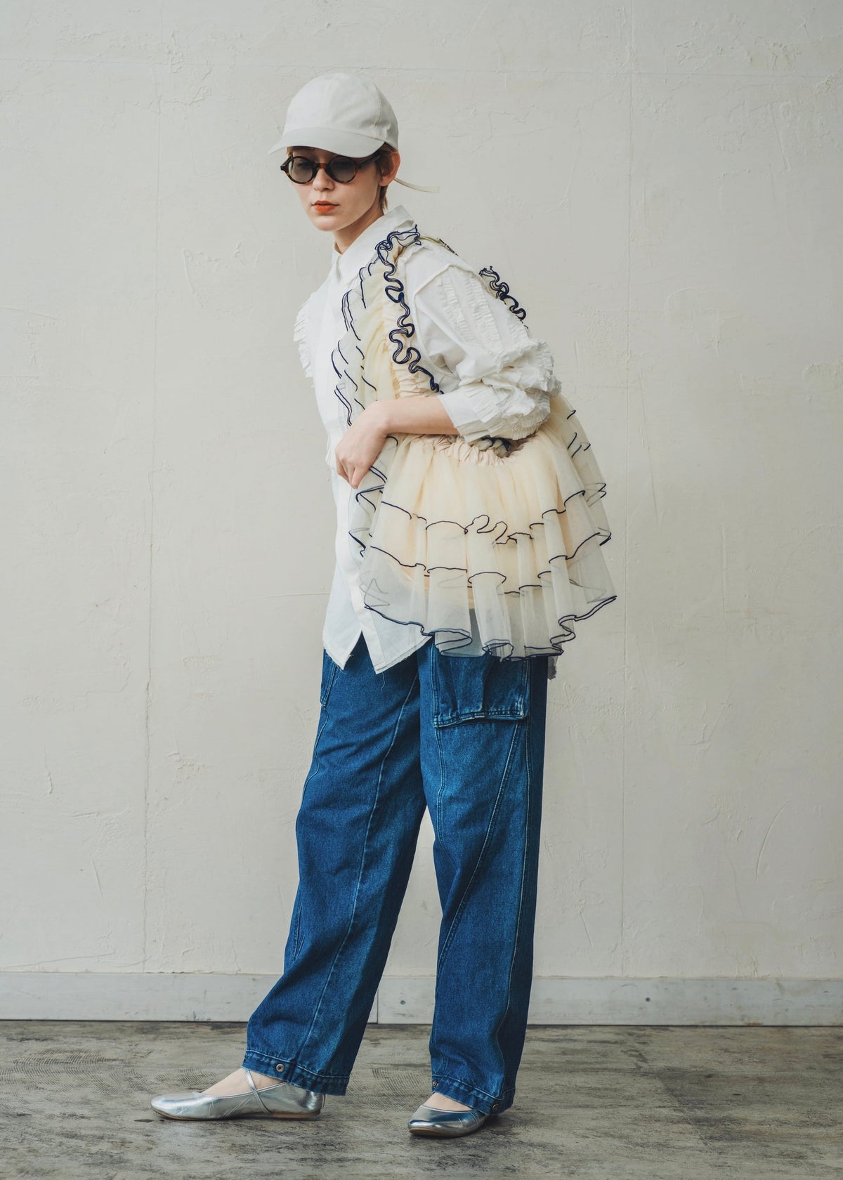 DŌRA TIER Maxi | Ruffled Hidden Bag - SEA WHITE