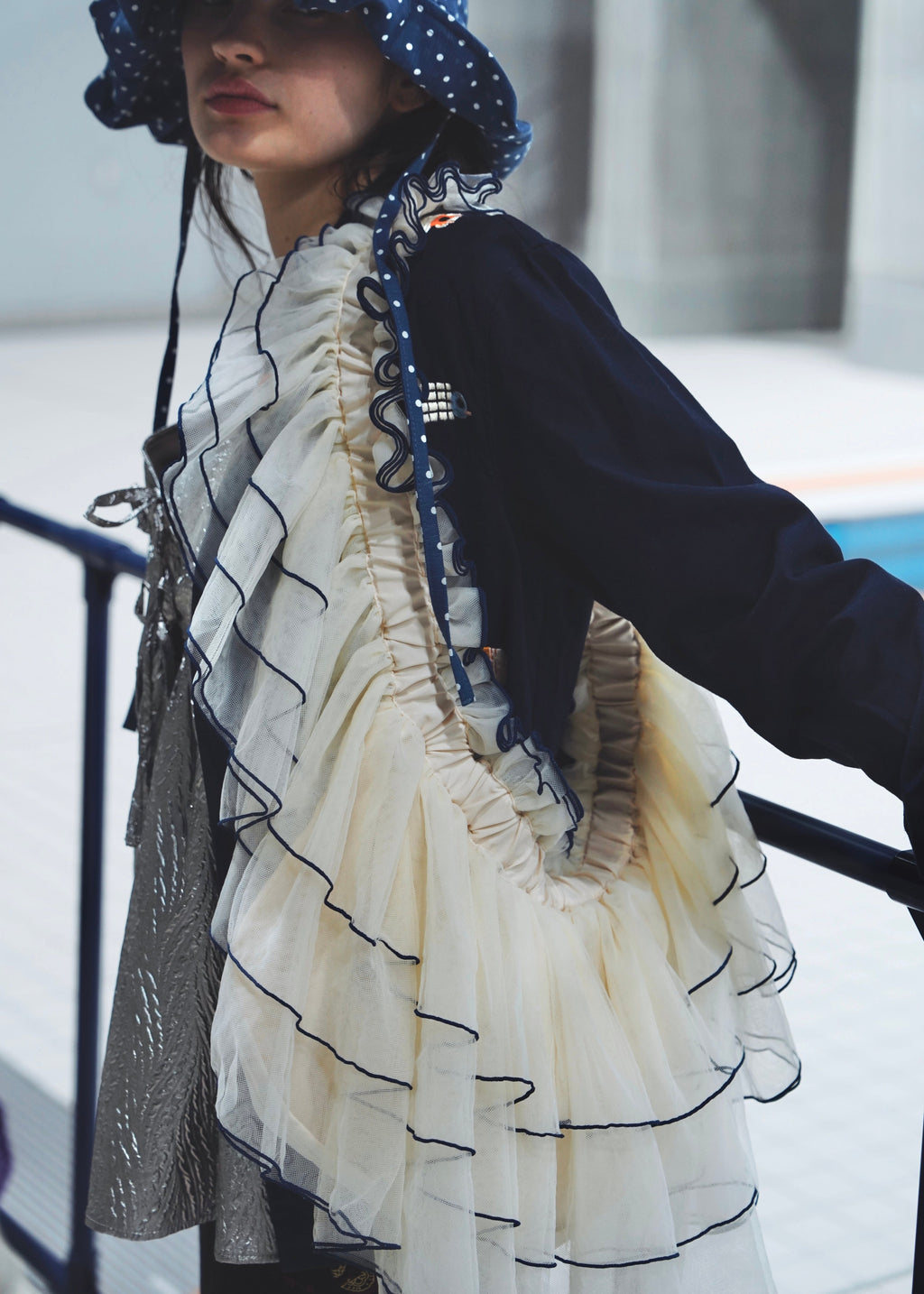 DŌRA TIER Maxi | Ruffled Hidden Bag - SEA WHITE