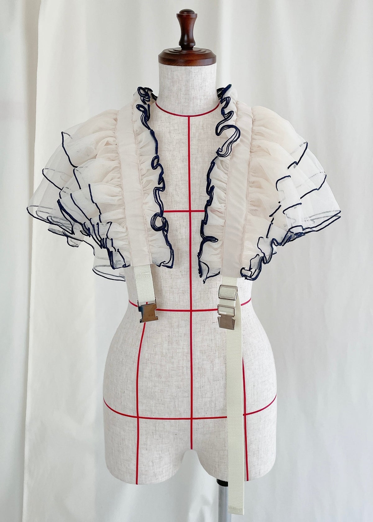 DŌRA TIER Maxi | Ruffled Hidden Bag - SEA WHITE