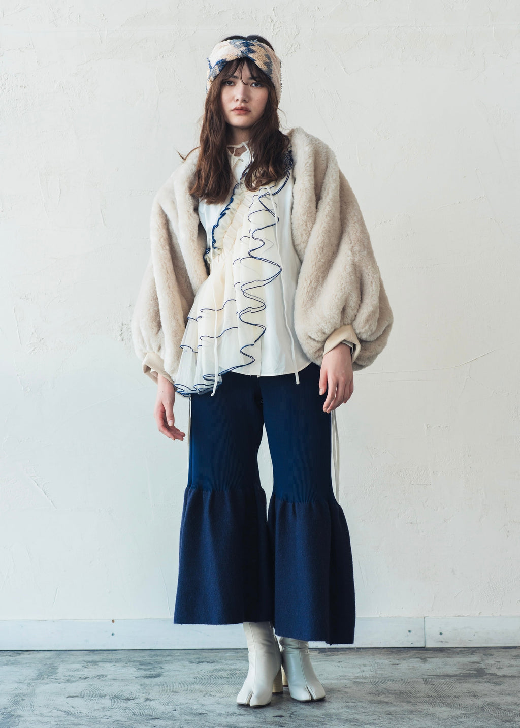 DŌRA TIER Maxi | Ruffled Hidden Bag - SEA WHITE