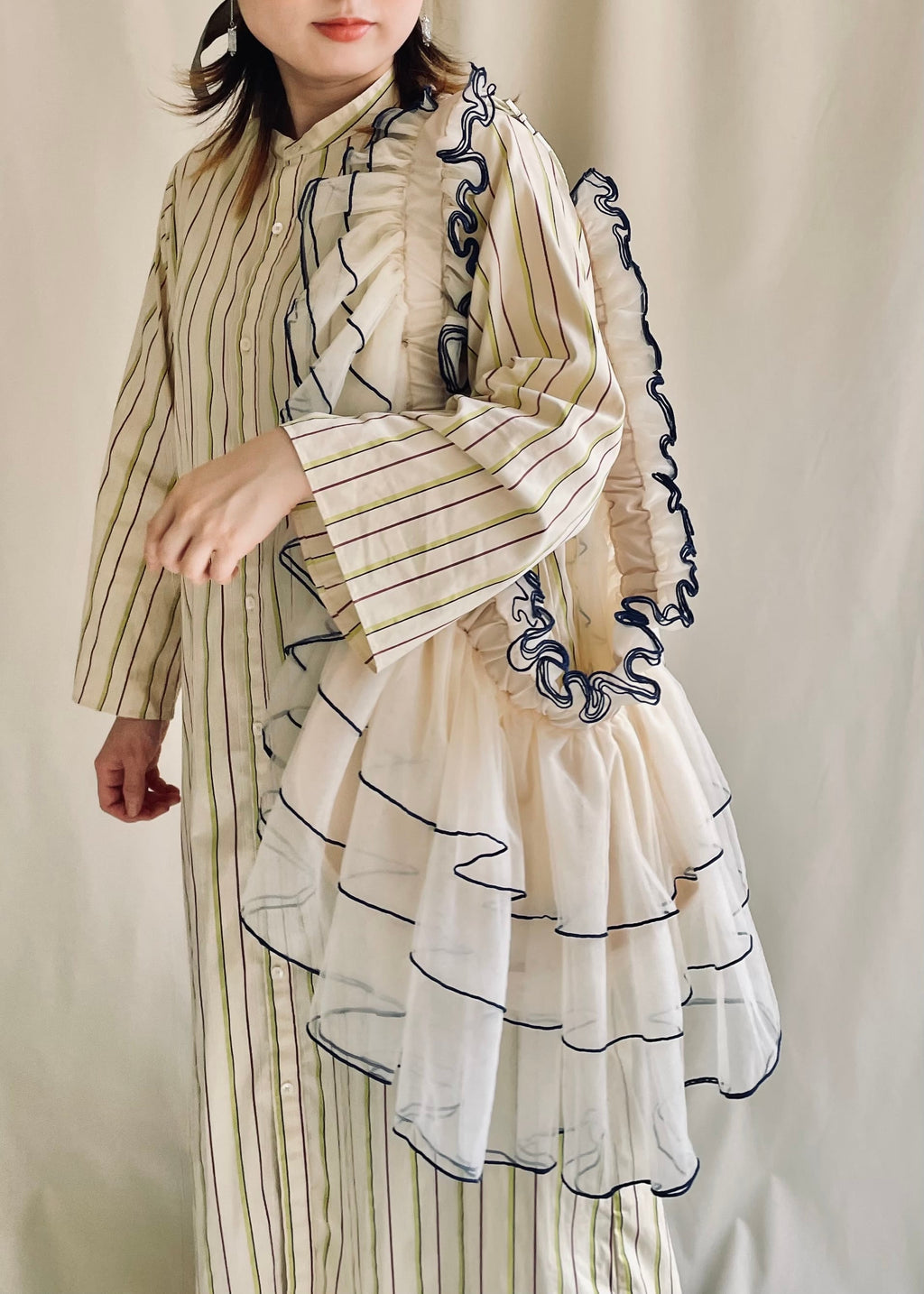DŌRA TIER Maxi | Ruffled Hidden Bag - SEA WHITE