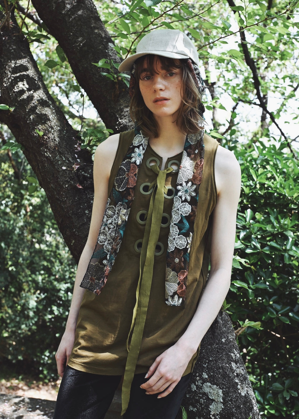 Vintage Garden | Embroidred Lace Veil Hood