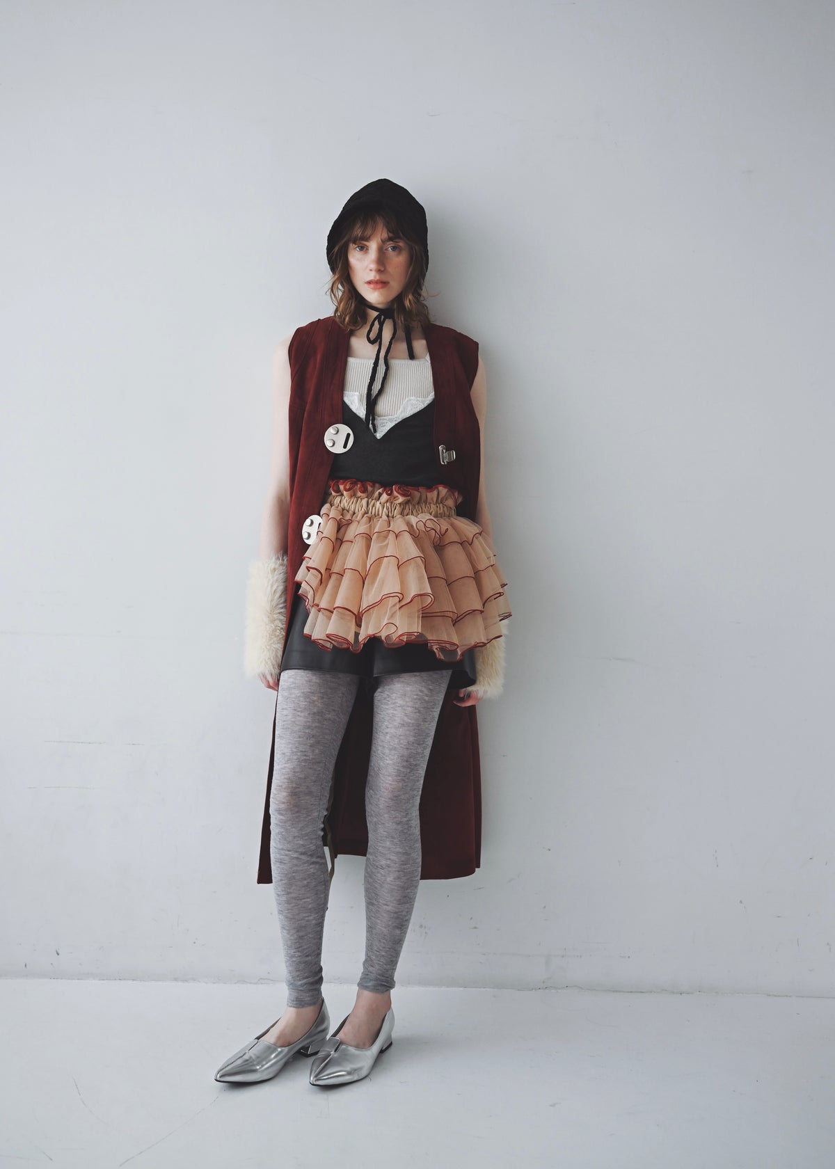 DŌRA TIÉRE | Ruffled Hidden Bag - FIG SANGRIA