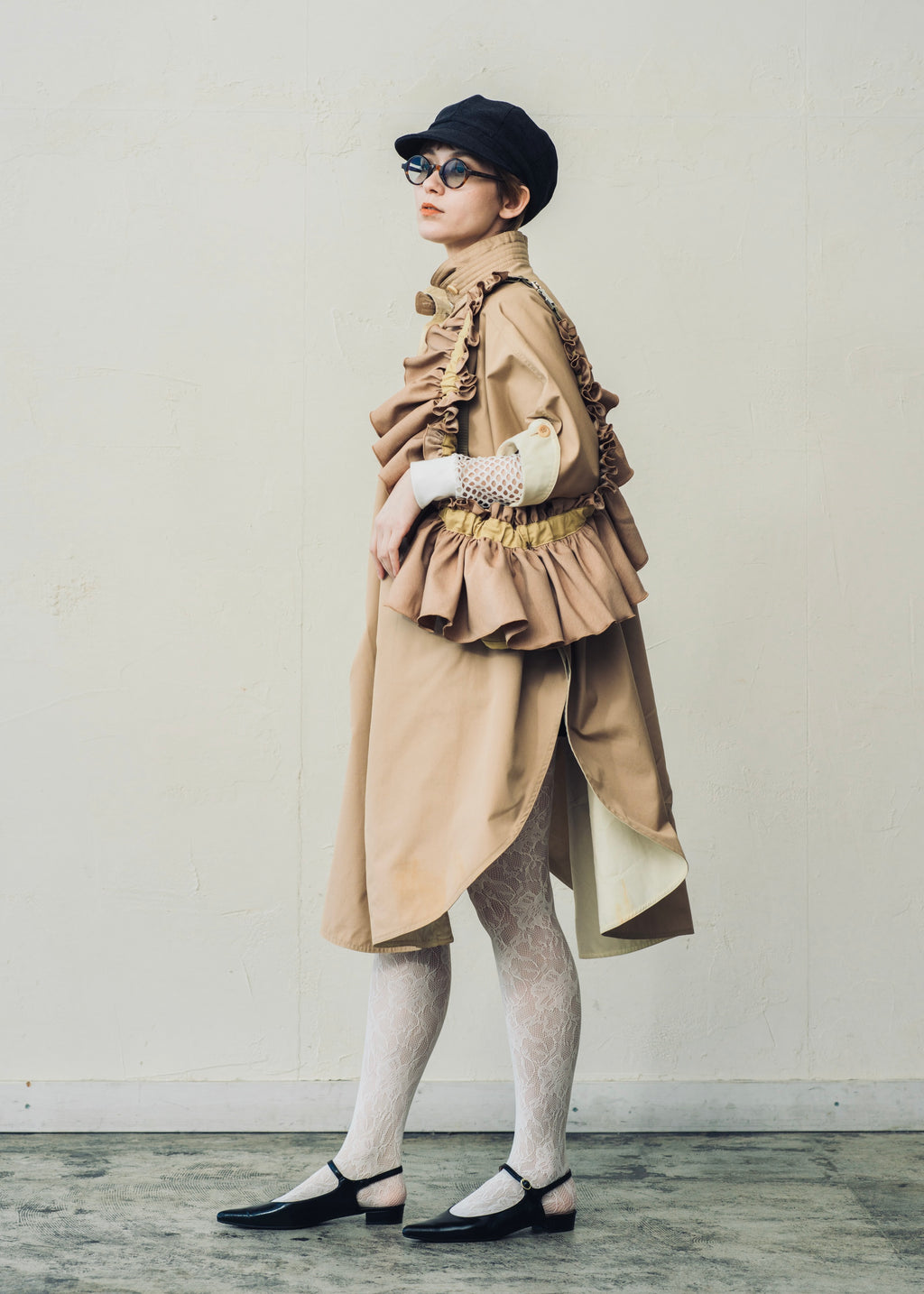 DŌRA | Versatile Ruffled Bag - SAND
