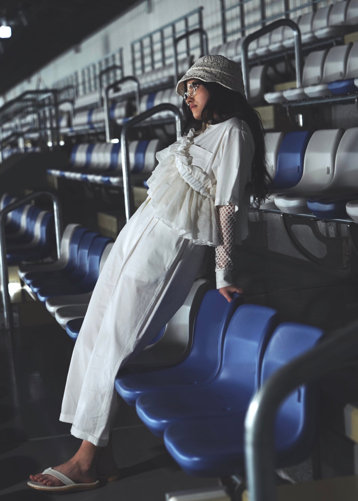 DŌRA LUX | Versatile Ruffled Bag - WHITE